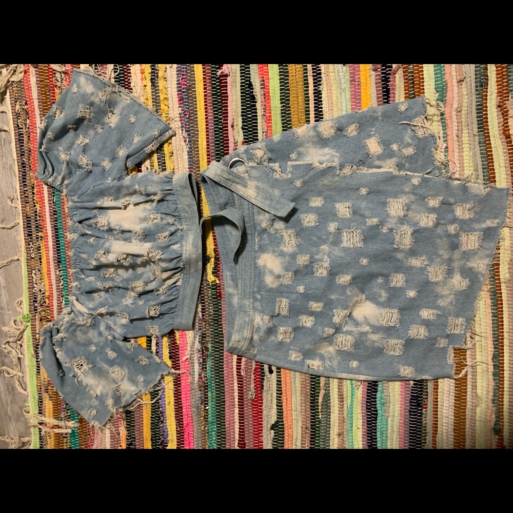 Jean 1 pieces set. Crop top/ skirt size M